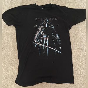 women’s kylo ren star wars tee